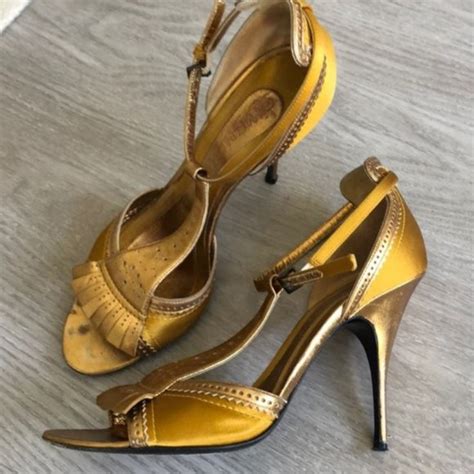 givenchy gold shoes